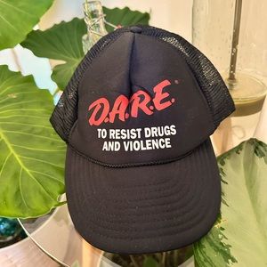 Vintage Nissun Cap - D.A.R.E. - black mesh snap back